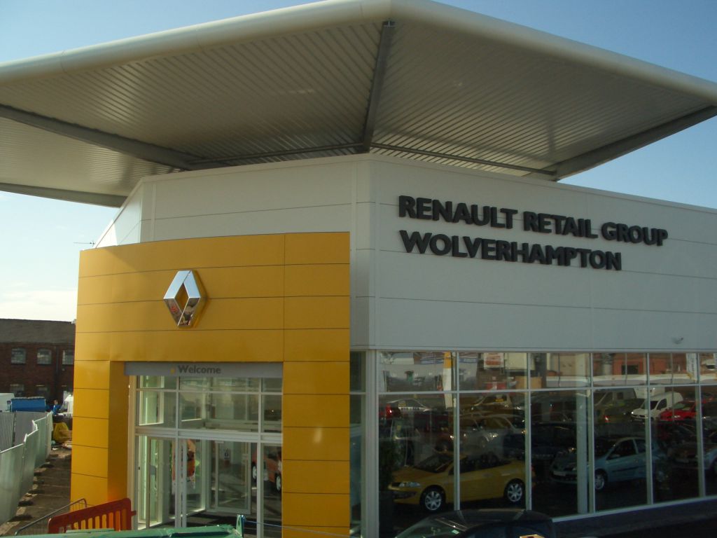 Renault Wolverhampton